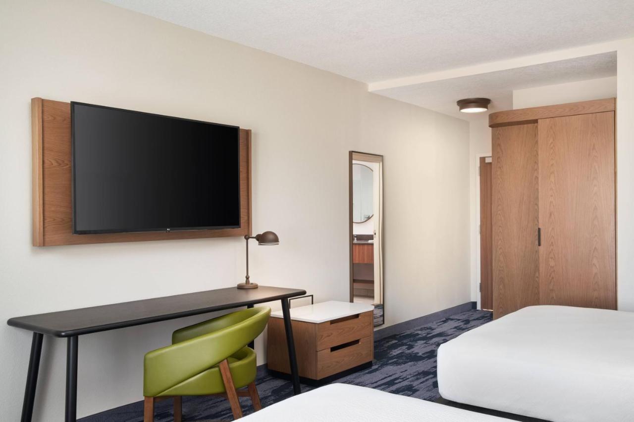 Fairfield Inn & Suites Tampa Riverview Ривървю Екстериор снимка