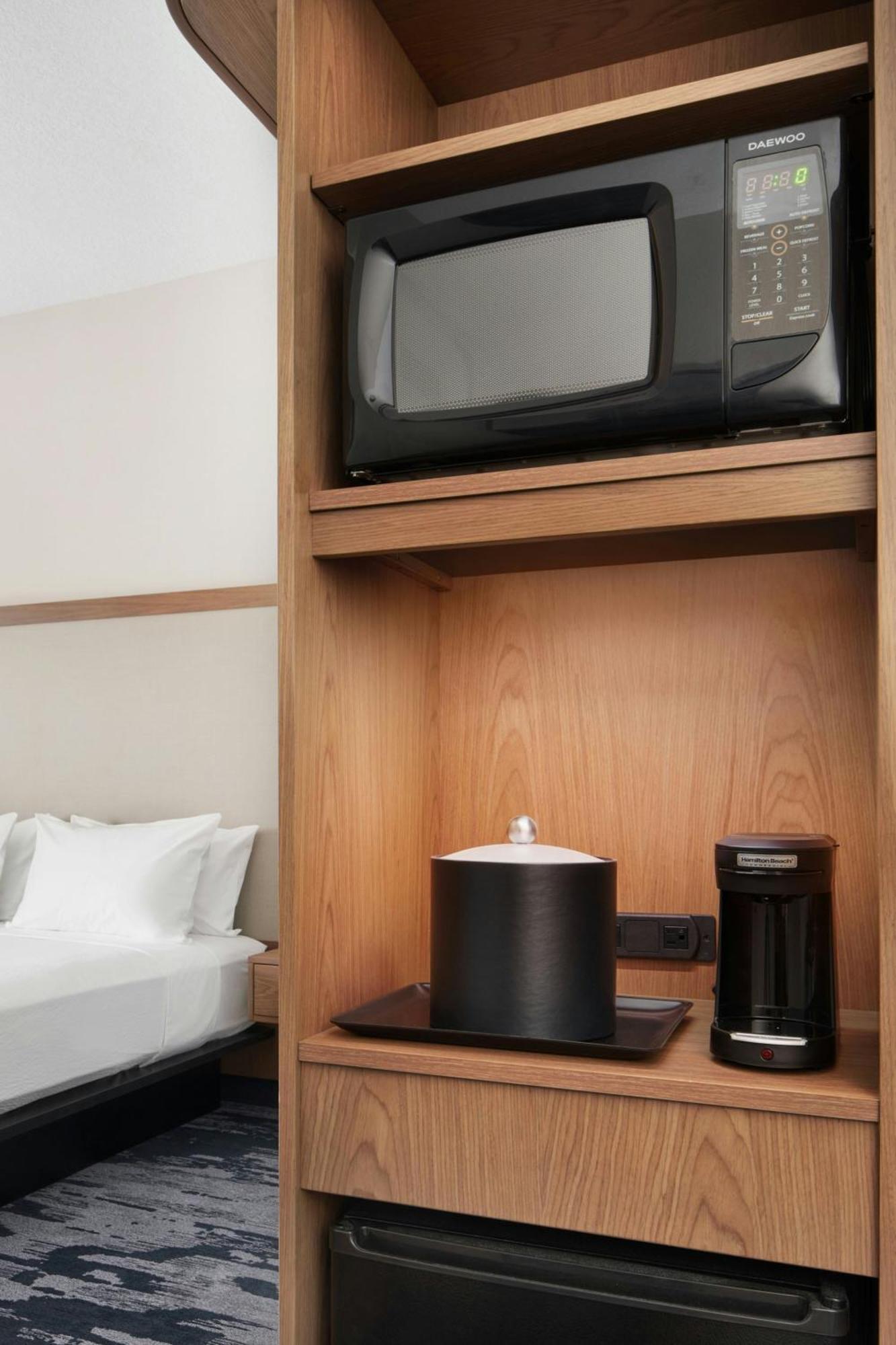 Fairfield Inn & Suites Tampa Riverview Ривървю Екстериор снимка