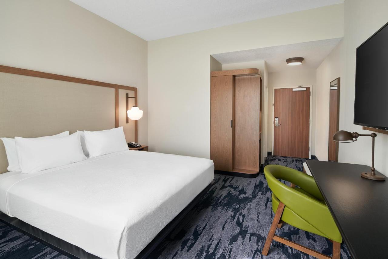 Fairfield Inn & Suites Tampa Riverview Ривървю Екстериор снимка